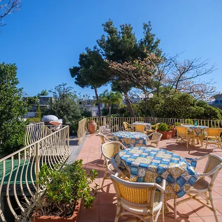 San Giovanni Terme 4* Ischia