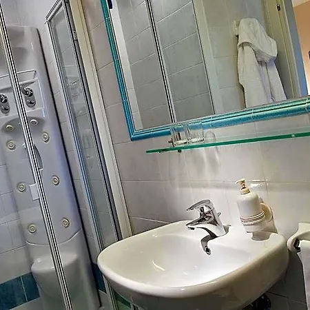 San Giovanni Terme 4*