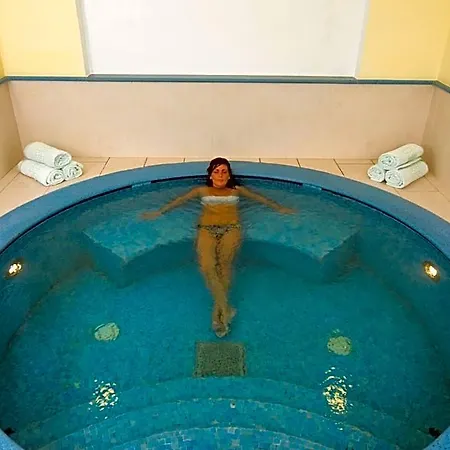 Hotel San Giovanni Terme 4*